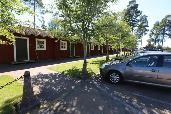 Lodge für 4 Personen, mit Terrasse und Sauna sowie Garten - 1