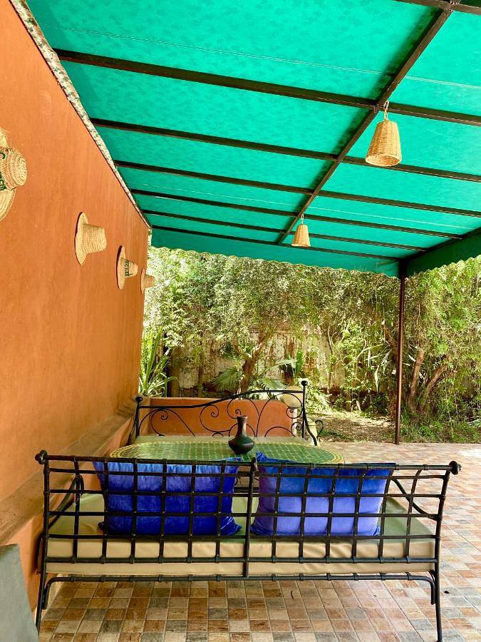 Maison d’hôte pour 3 personnes, avec jardin et terrasse ainsi que piscine et bassin pour enfant dans Sidi Youssef Ben Ali - 2