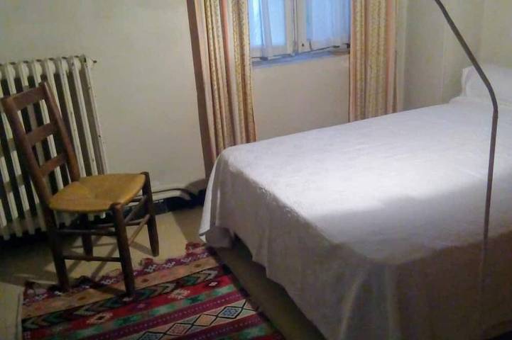 Location de vacances pour 3 personnes, avec jardin à Montfaucon (France) - 2