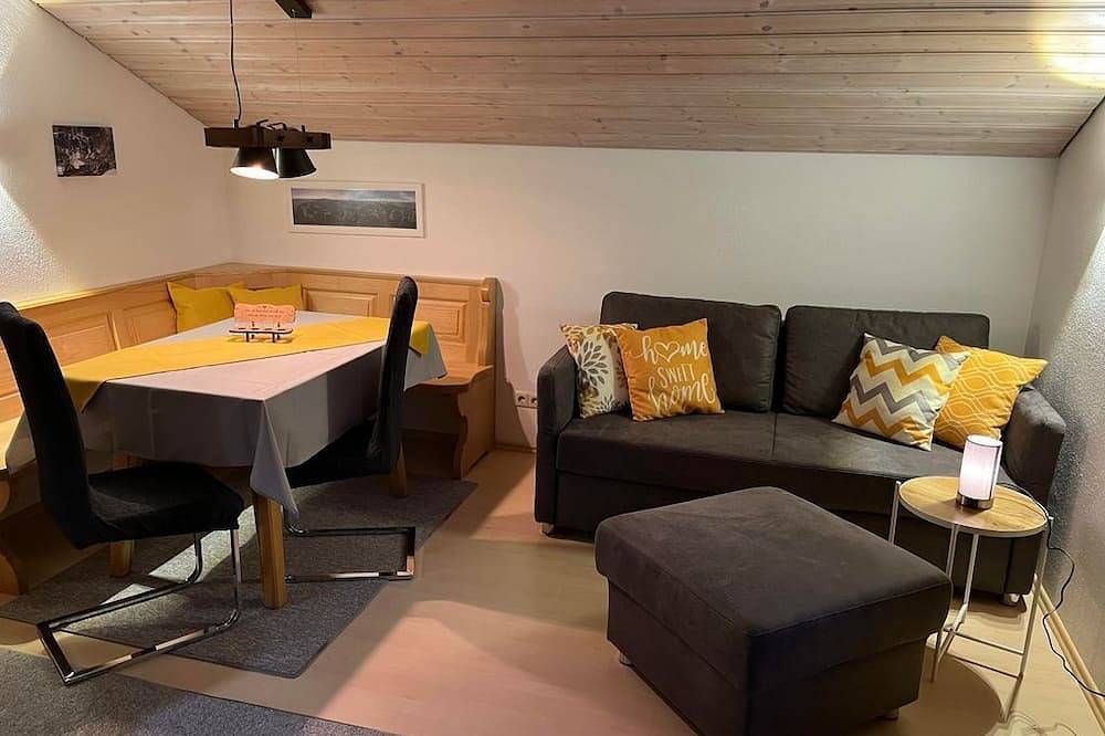 Ganze Wohnung, Ferienwohnung - Haus Stiafei in Weissbach an der Alpenstrasse, Schneizlreuth