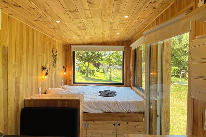 Location de vacances pour 3 personnes, avec jardin à Uzemain - 2