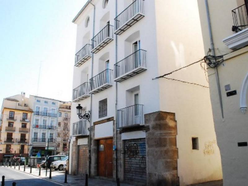 Apartamento entero, Encantador apartamento en Valencia con balcón y vistas a la ciudad, a un paso de los restaurantes in Valencia City Centre, Valencia