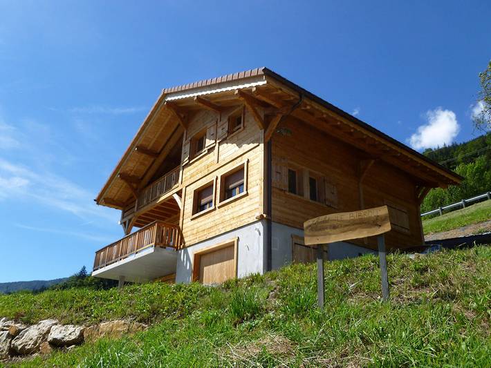 Chalet pour 12 personnes, avec terrasse et jardin dans les Alpes francaises - 2