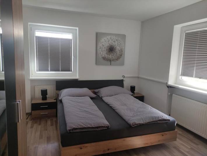 Ferienwohnung für 5 Personen, mit Balkon und Garten sowie Ausblick in Imsterberg