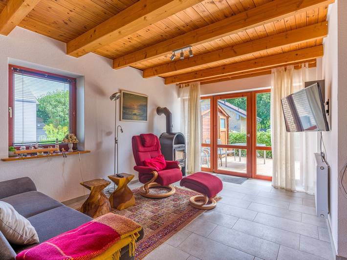 Ferienhaus für 4 Personen, mit Balkon und Terrasse sowie Garten in Waabs