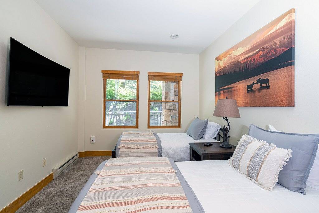 Ganze Wohnung, Spacious 1 Bdr Mountain Village Condo in Mountain Village, Telluride Ski Resort