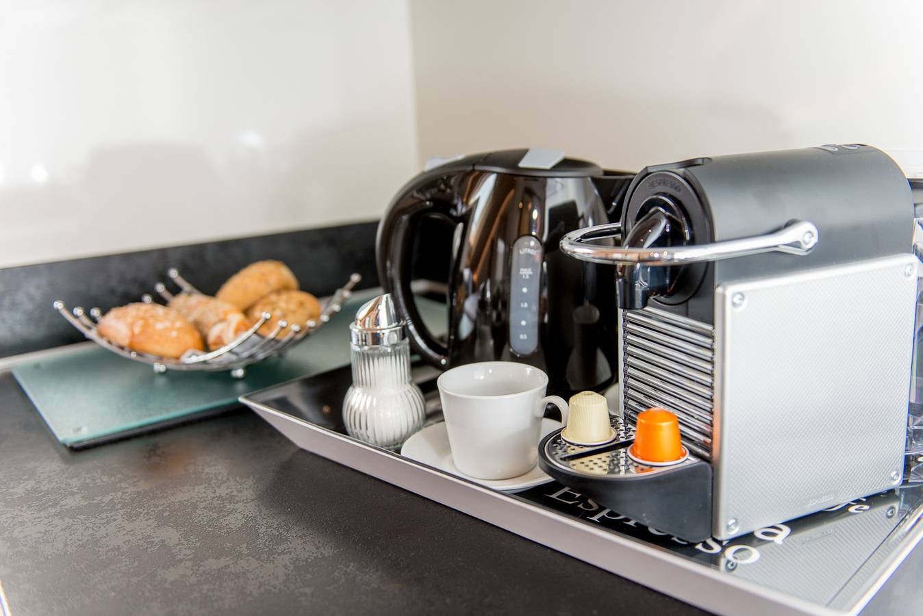 Ganze Ferienwohnung, Apartment "Business" mit privater Terrasse, Parkplatz und Gartennutzung in Bensheim, Bergstraße