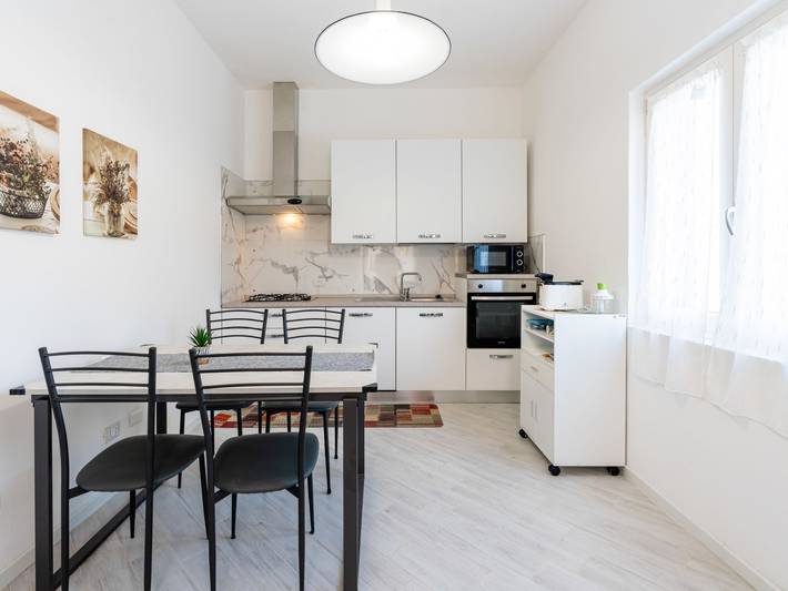 Gîte pour 4 personnes, avec vue ainsi que balcon et jardin à Villanova d'Albenga - 3