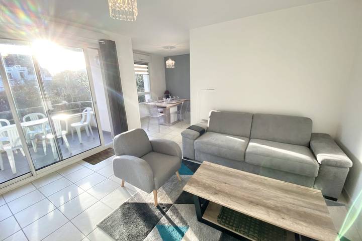 Appartement entier, Joli T3 super cosy À 2 pas des plages in Plage de Port Fontaine-Lomener, Ploemeur