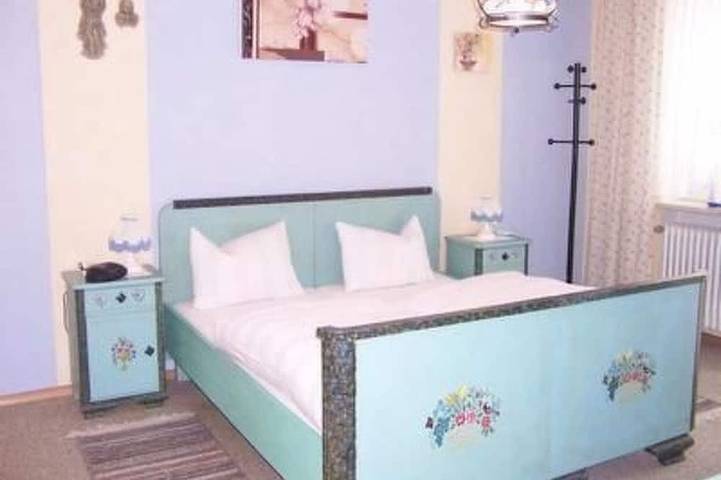 Ferienwohnung für 4 Personen, mit Garten in Böbrach - 2