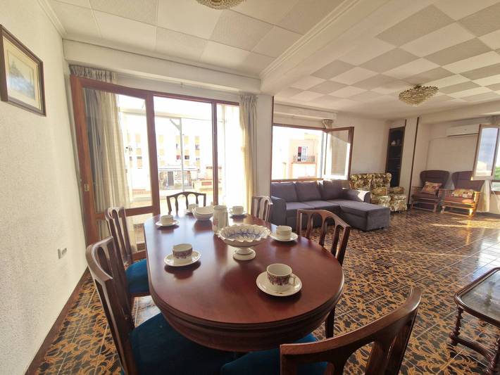 Apartamento entero, 114 m² Apartamento 3 hab con balcón, ascensor y Ac in Nules, Costa del Azahar