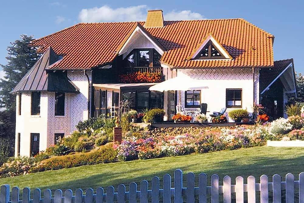 Ganze Wohnung, Tolle Wohnung in Brilon-Madfeld in Brilon, Hochsauerlandkreis