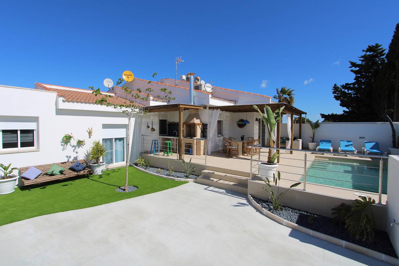 Casa Fenu, Ideal fuer Ihren Urlaub am Meer, Witi gratis, Klimaanlage Optional, Hunde erlaubt, Hundestrand in Riumar, Delta de l'Ebre