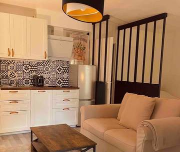 Gîte pour 2 personnes, avec terrasse à Eysines