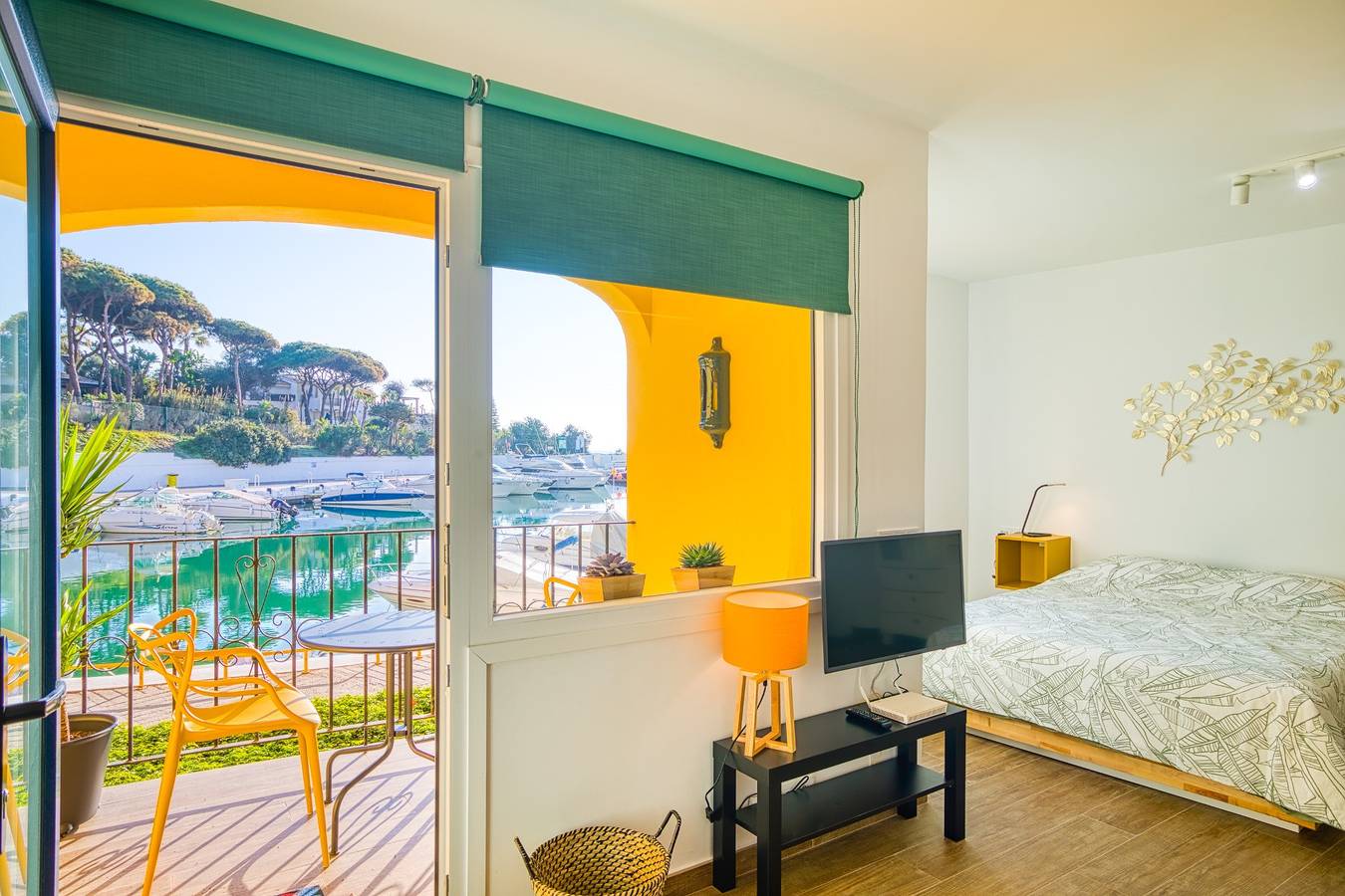 Gehele studio, Cabopino in Playa Cabopino, Marbella