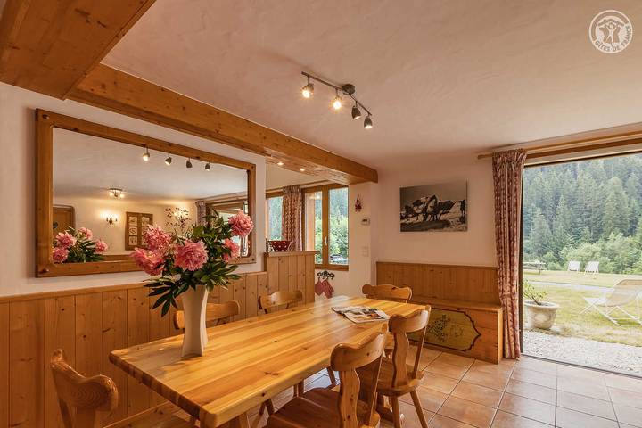 Gîte pour 6 personnes, avec jardin à Champagny-en-Vanoise - 4