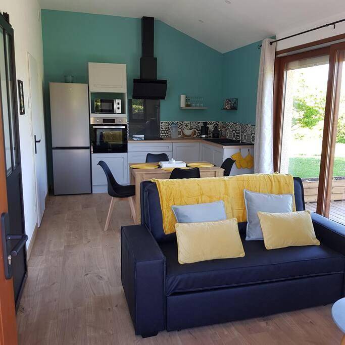 Appartement de vacances pour 4 personnes, avec terrasse ainsi que jardin et vue
