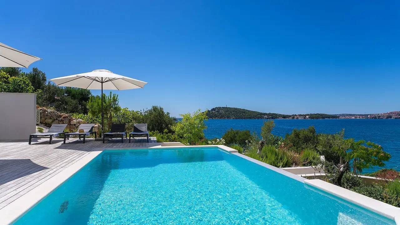 Villa für 10 Personen (390 m²) in Ražanj in Razanj, Šibenik-Knin