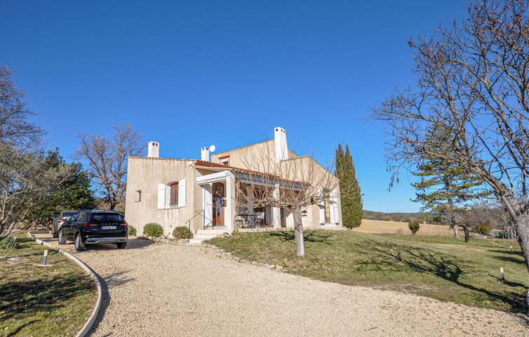 Location de vacances pour 6 personnes, avec piscine et terrasse, animaux acceptés à Saint-Laurent-du-Verdon - 2