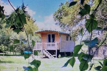 Mobil home pour 4 personnes, avec balcon ainsi que piscine et jardin à Montesquieu-Lauragais