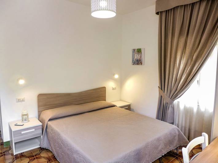 Location de vacances pour 2 personnes, avec jardin et terrasse, animaux acceptés à Massa Lubrense - 4