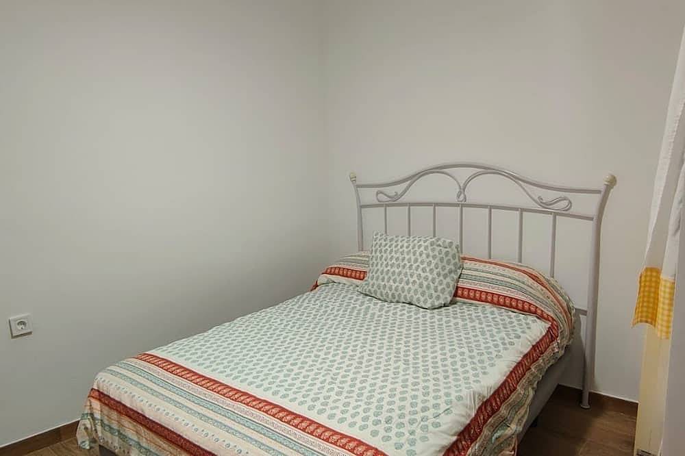 Casita con vistas a la sierra, ideal familias (apta para mascotas). in Sotillo de la Adrada, Provincia de Ávila