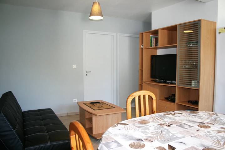Gîte pour 4 personnes, avec jardin et terrasse à Hasparren - 3