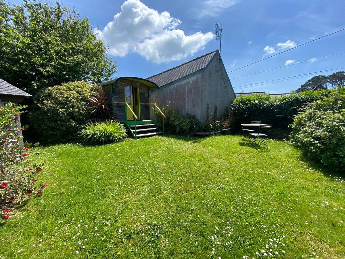 Double Room with Private Bathroom in Crozon, Région de Châteaulin