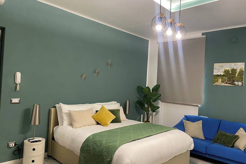 Apartamento entero, Promotion - Fully Equipped Studio for Short and Long Stays in Legnano in Legnano, Provincia de Milan