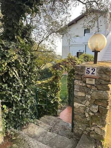 Gîte pour 4 personnes, avec vue ainsi que terrasse et jardin, animaux acceptés à Leivi