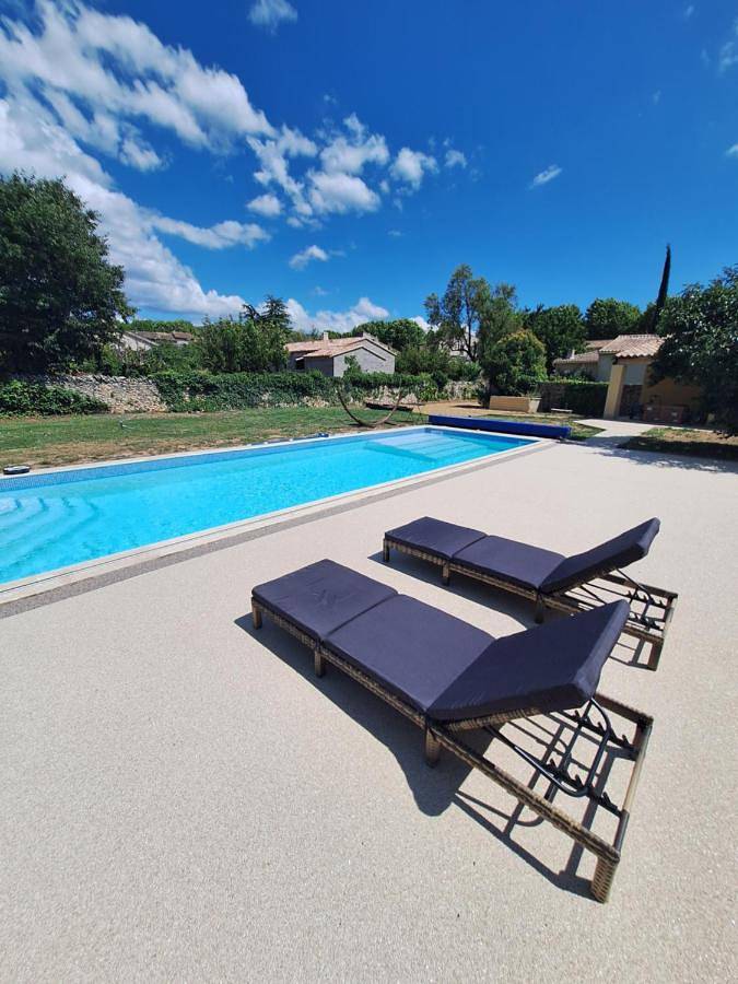 Gîte pour 3 personnes, avec piscine et jardin, animaux acceptés à Villes-sur-Auzon - 4