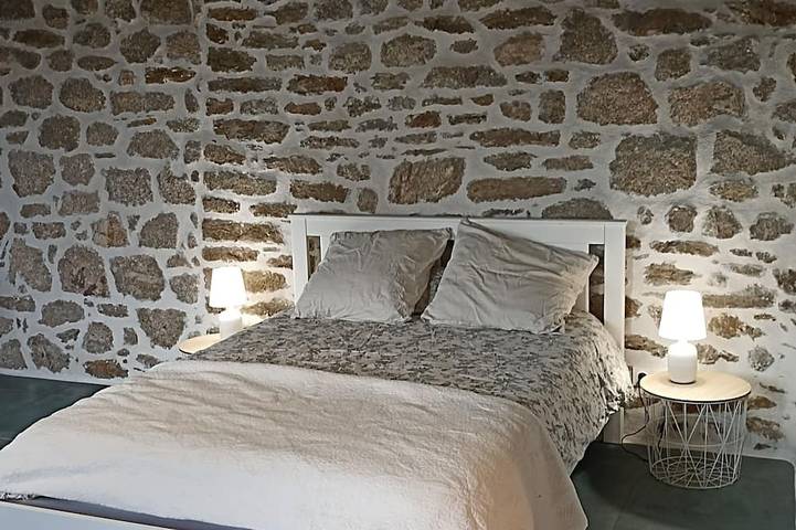 Appartement de vacances pour 2 personnes, avec Terrasse et Jardin à Junhac