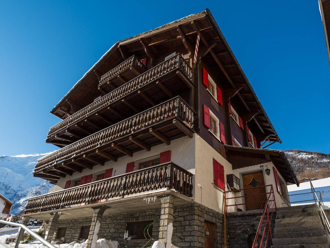 Ganze Ferienwohnung, Chalet Bambi in Saas-Fee, Walliser Alpen