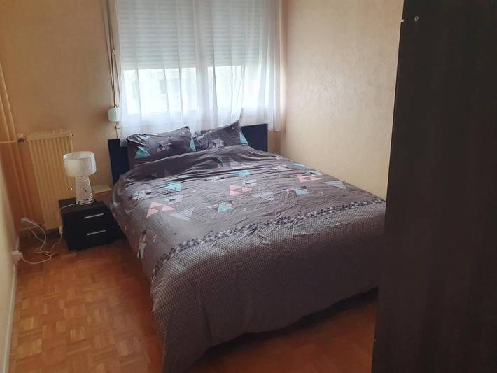 Location de vacances pour 2 personnes, avec Balcon ainsi que Terrasse et Vue à Creil