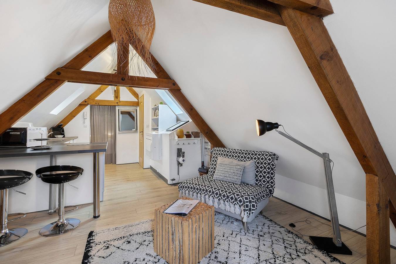 Entire apartment, Charming Little Loft – Wifi, Air Conditioning, Walk to Historic Center in Sarlat-la-Canéda, Périgord Noir