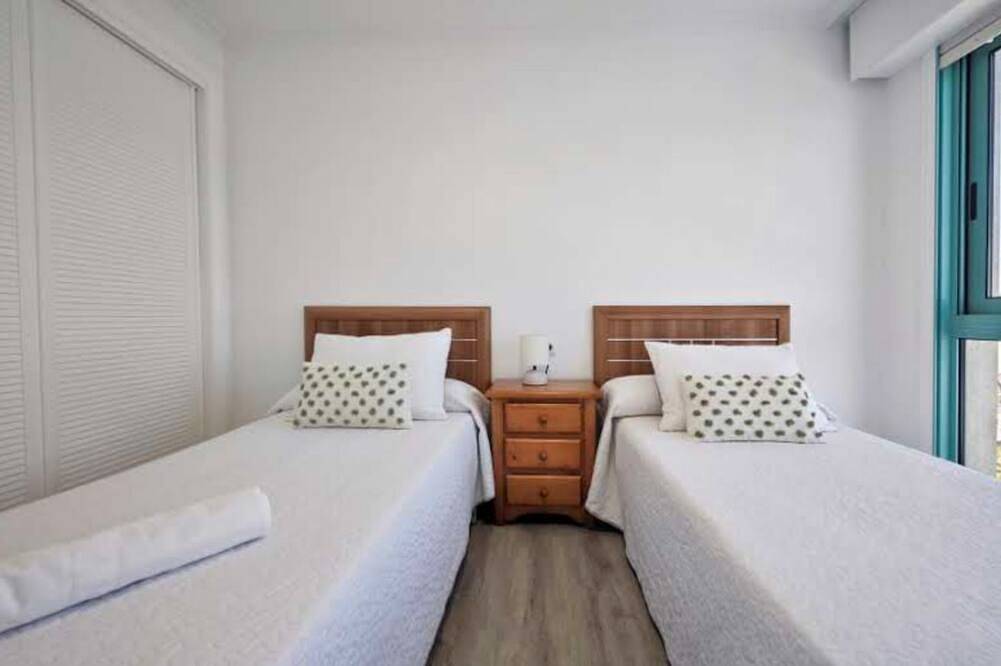 Entire apartment, Disconnectsengalicia Port of Portonovo B in Portonovo, Sanxenxo