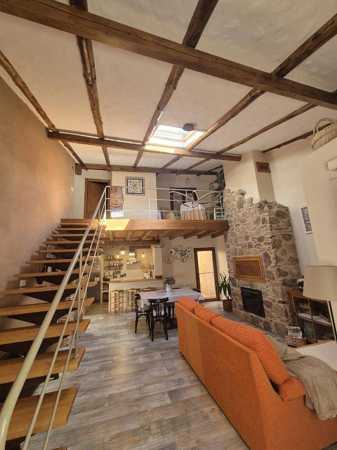 Three-Bedroom House in El Cabaco, Parque Natural de Las Batuecas - Sierra de Francia