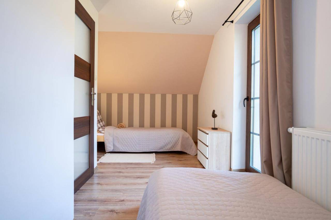 Domki Na Skale z widokiem na panoramę Karkonoszy in Szklarska Poręba, Sudety (Polska)