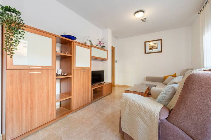 Ganze Wohnung, Ferienwohnung 'Ca La Mercè' mit Privatterrasse, Wlan und Klimaanlage in Camarles, Delta de l'Ebre