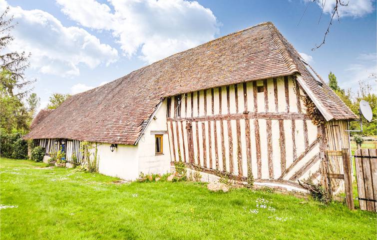 Location de vacances pour 14 personnes, avec jardin et piscine dans Saint-Pierre-en-Auge - 2