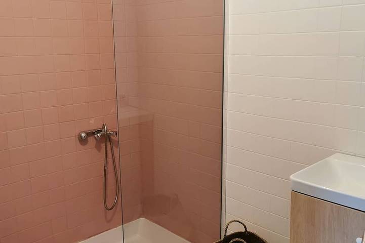 Gîte pour 2 personnes, avec jardin à Ayzac-Ost - 3