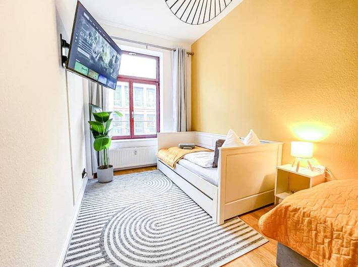 Ferienwohnung für 7 Personen, mit Balkon und Sauna in Zoo Leipzig - 2