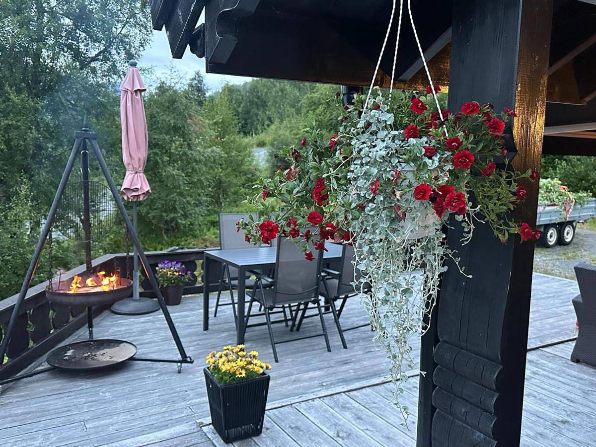 The View - Mountain cabin with stunning views in Strandafjellet, Stranda 