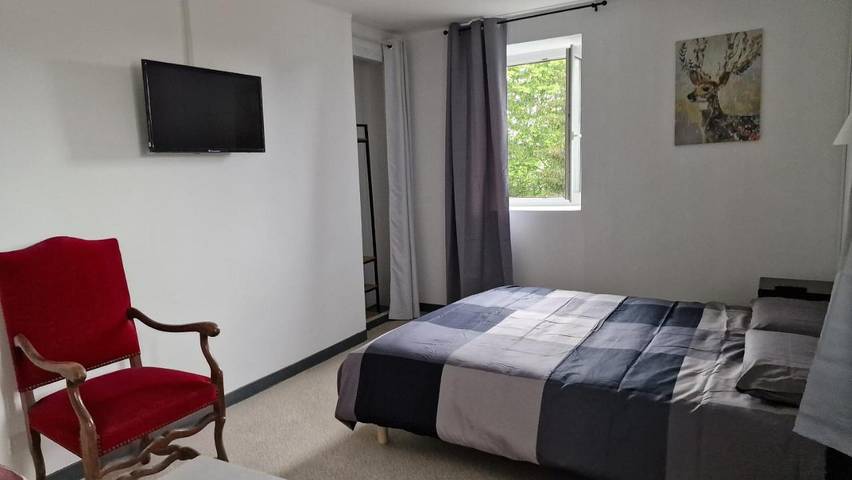 Gîte pour 2 personnes, avec terrasse à Pomarez