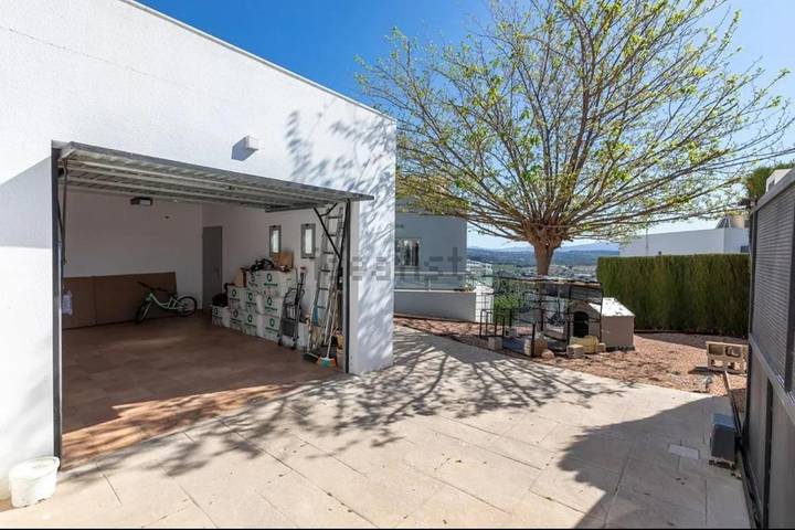 Casa rural para 6 personas, con Balcón y Terraza además de Jardín y Piscina en Torrent - 3