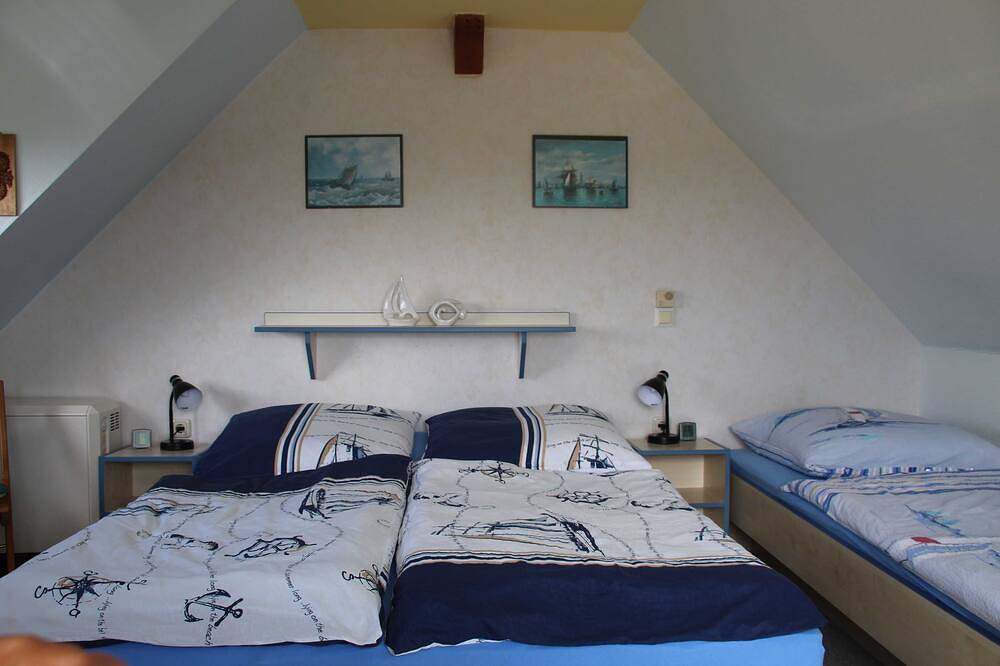 Apartamento entero, 2 Zimmer Ferienwohnung - Ferienhaus Boddenblick in Neuendorf Hiddensee Island, Hiddensee