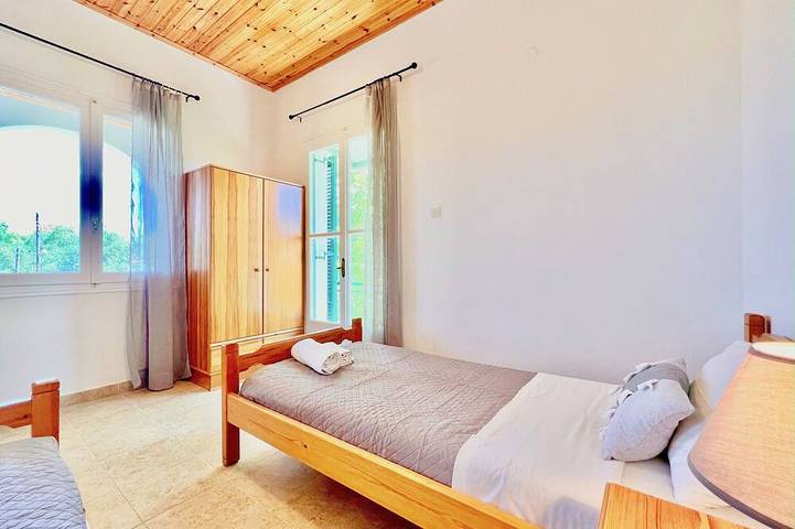 Astra Beach House in Astrakeri Bay in Korfu