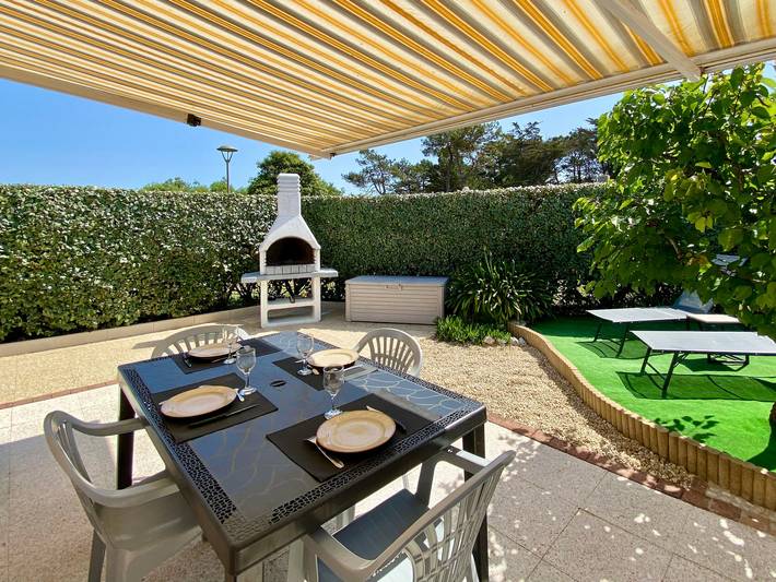 Location de vacances pour 4 personnes, avec terrasse et piscine dans Plage des Dunes (Bretignolles-sur-Mer) - 2