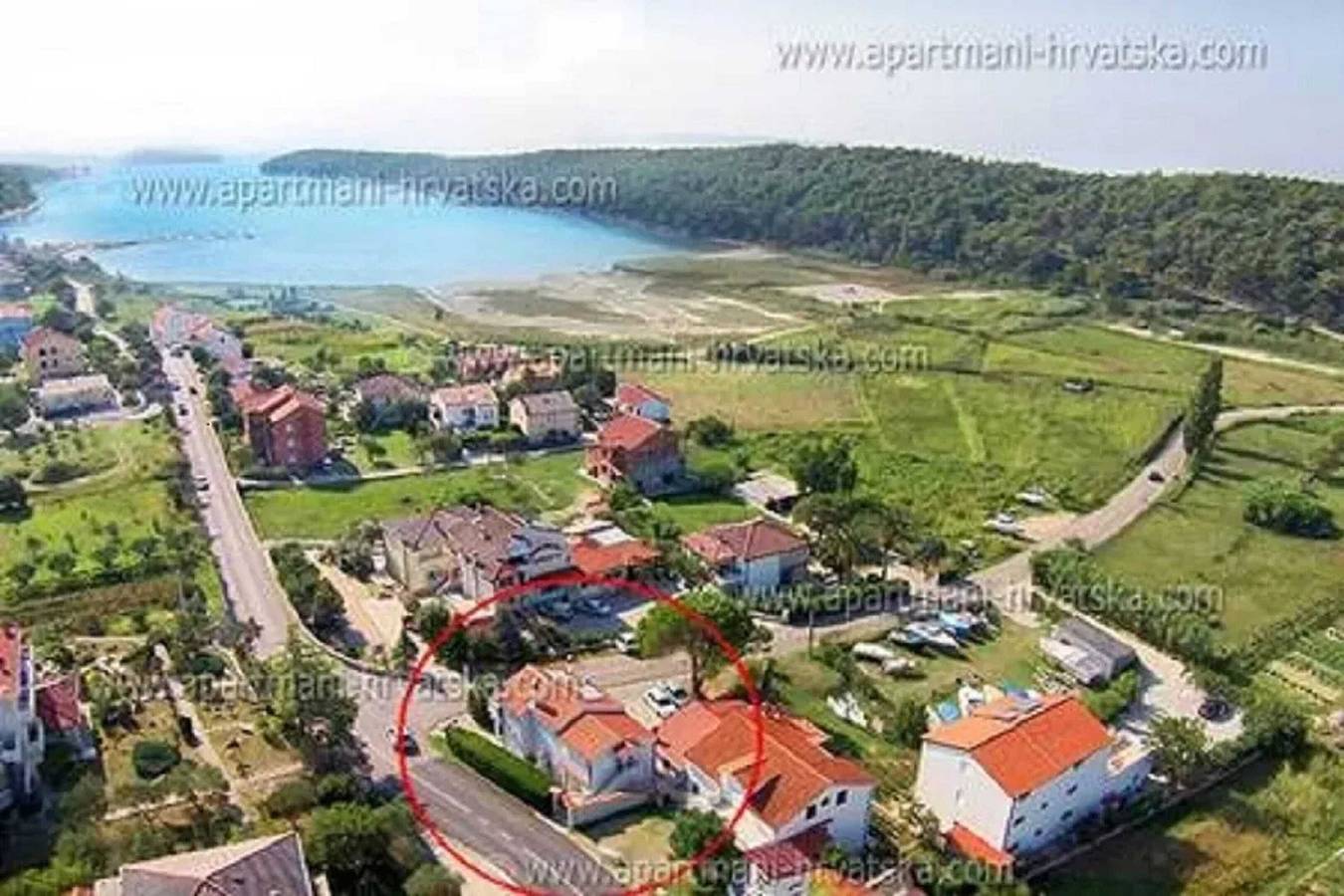 Ganze Wohnung, Charmantes Apartment in Kampor mit privatem Garten - 28 m² in Kampor, Rab