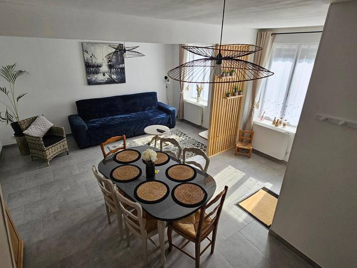 Location de vacances pour 6 personnes, avec terrasse à Carvin - 2